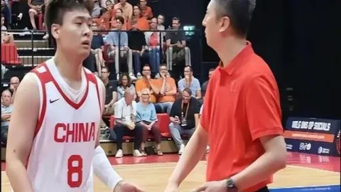 詹姆斯关键三分显神威，克內克特称其稳定可靠。