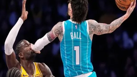 图赫尔非德裔“背刺者”，英格兰夺冠路阻且长